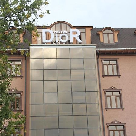 Dior Hotel Doesjanbe Buitenkant foto